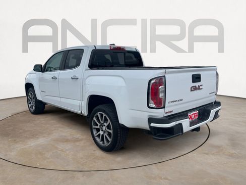 Used 2019 GMC Canyon Denali image 8