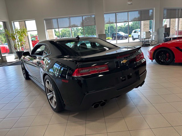 Used 2014 Chevrolet Camaro ZL1 RWD image 3