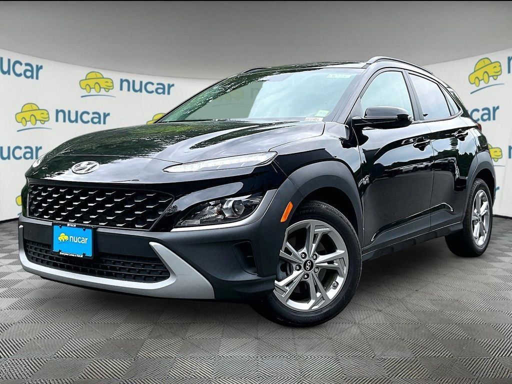Used 2023 Hyundai Kona SEL w/ Cargo Package AWD/4WD image 3