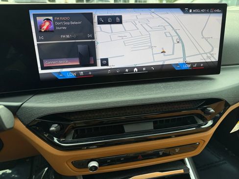 Used 2026 BMW 330i xDrive Sedan w/ Premium Package AWD/4WD image 20