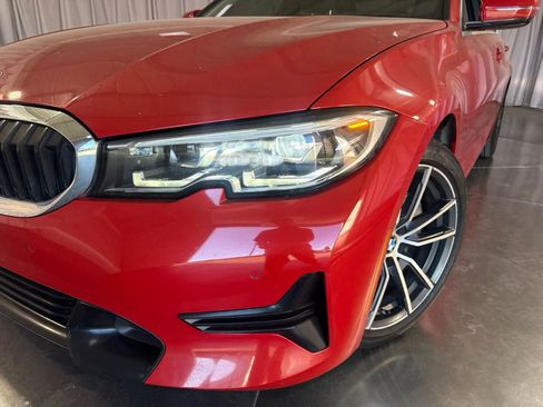 Used 2019 BMW 330i Sedan RWD image 9