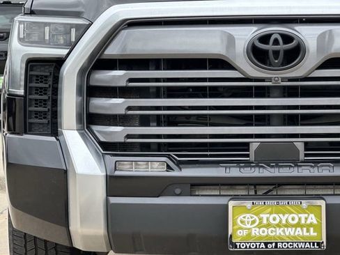 Used 2023 Toyota Tundra Limited image 7