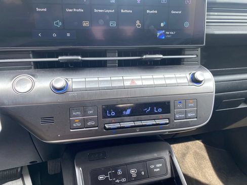 Certified 2024 Hyundai Kona SEL w/ Convenience Package AWD/4WD image 20