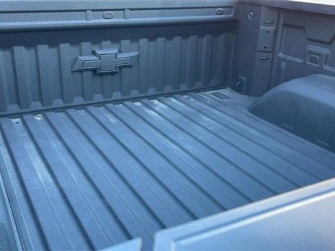 Used 2025 Chevrolet Silverado 1500 LT Trail Boss w/ Convenience Package II image 33