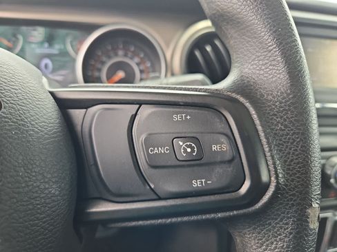Used 2020 Jeep Wrangler Unlimited Sport AWD/4WD image 21