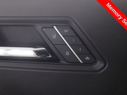 Used 2024 GMC Canyon AT4X AWD/4WD image 20