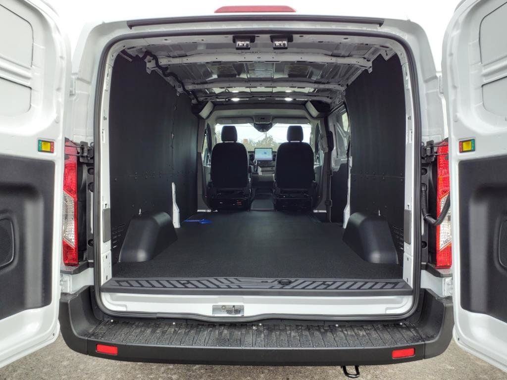 Used 2024 Ford Transit 150 Low Roof w/ Load Area Protection Package RWD image 7