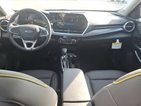 New 2026 Chevrolet Trax ACTIV w/ Sunroof Package FWD image 20