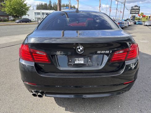 Used 2012 BMW 528i Sedan RWD image 4
