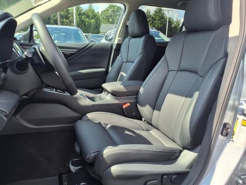 New 2025 Subaru Outback Limited image 8