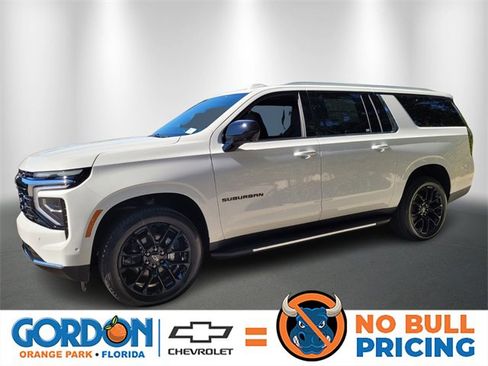 New 2026 Chevrolet Suburban LS image 1