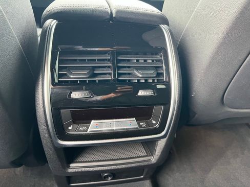 Used 2020 BMW X5 xDrive40i w/ Premium Package AWD/4WD image 18