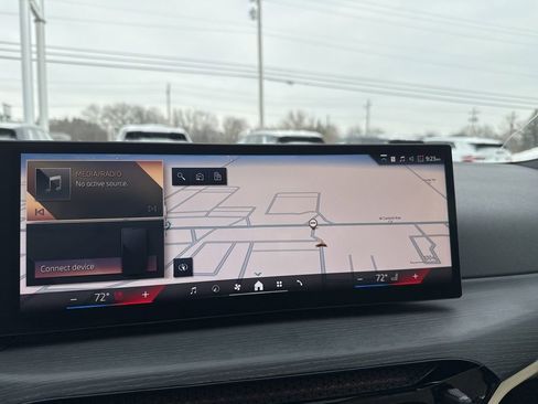 Used 2026 BMW 430i xDrive w/ Premium Package image 13