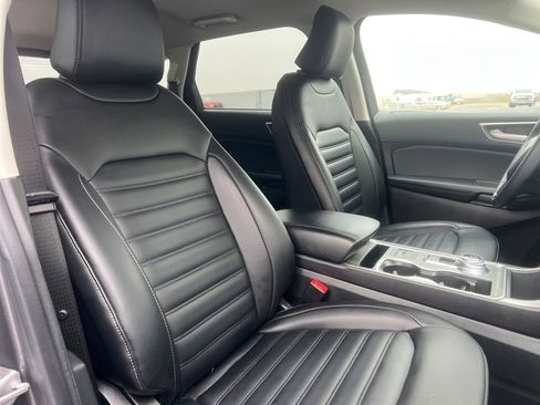 Certified 2024 Ford Edge SEL w/ Convenience Package image 32