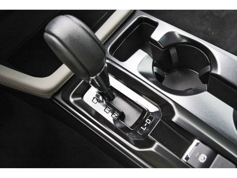 New 2026 Subaru Forester Premium AWD/4WD image 23