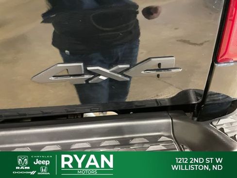 New 2026 RAM 2500 Laramie AWD/4WD image 51
