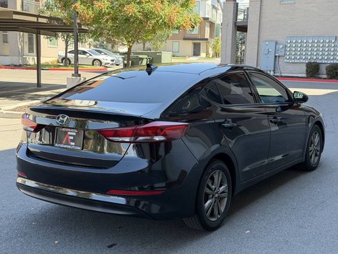 Used 2018 Hyundai Elantra Value Edition FWD image 7