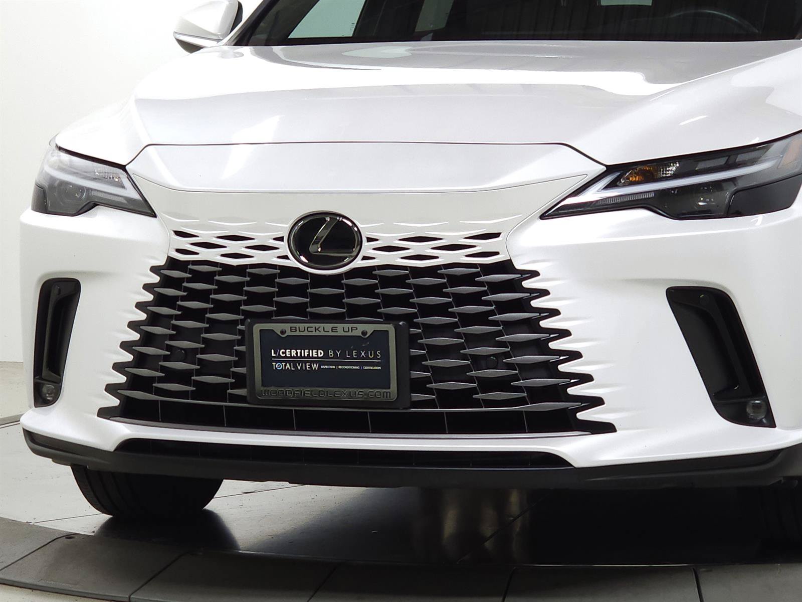 Certified 2023 Lexus RX 350 Premium w/ Cold Area Package AWD/4WD image 3