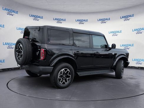New 2026 Ford Bronco Outer Banks AWD/4WD image 4