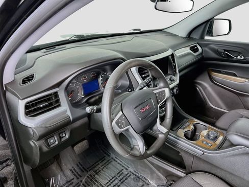 Certified 2023 GMC Acadia SLE w/ Driver Convenience Package AWD/4WD image 8