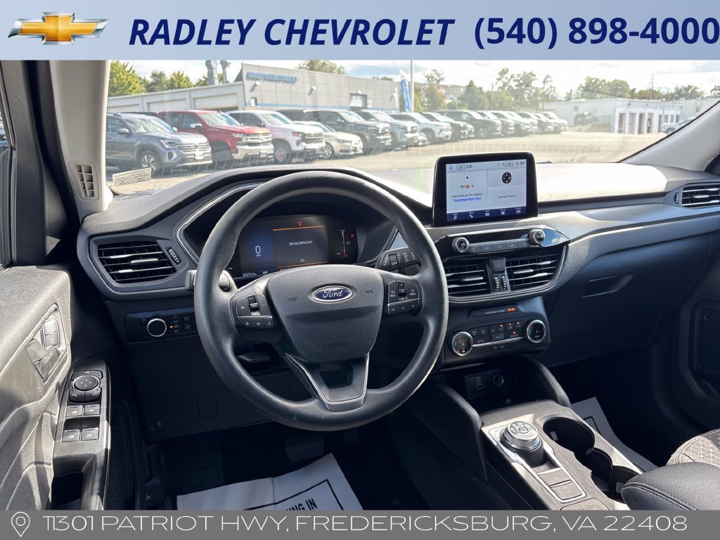 Used 2025 Ford Escape Active AWD/4WD image 13