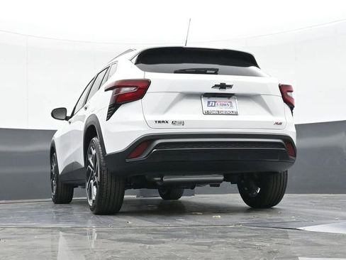 New 2026 Chevrolet Trax RS w/ Driver Confidence Package image 43