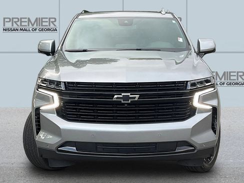 Used 2024 Chevrolet Tahoe RST w/ Luxury Package AWD/4WD image 2
