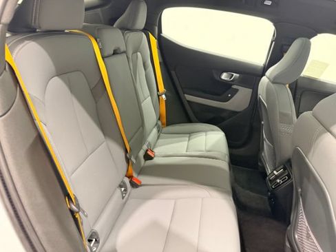 Used 2022 Polestar Polestar 2 w/ Performance Package AWD/4WD image 27