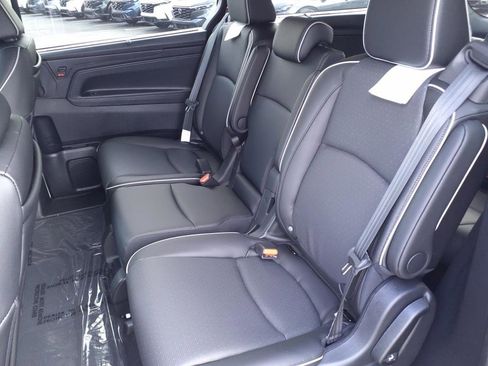 New 2025 Honda Odyssey Elite image 7