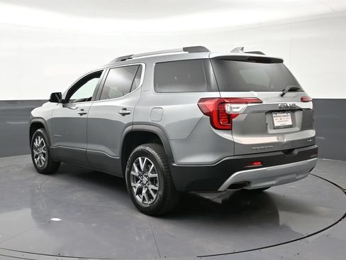 Used 2023 GMC Acadia SLT AWD/4WD image 3