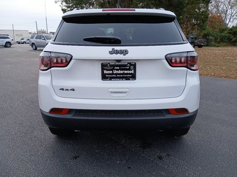 New 2026 Jeep Compass Latitude image 5