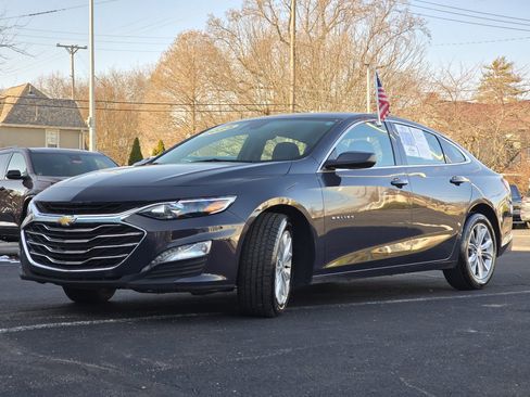 Used 2025 Chevrolet Malibu LT image 17