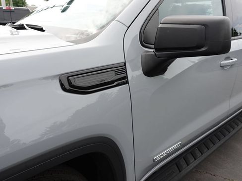Used 2024 GMC Sierra 1500 Elevation AWD/4WD image 8