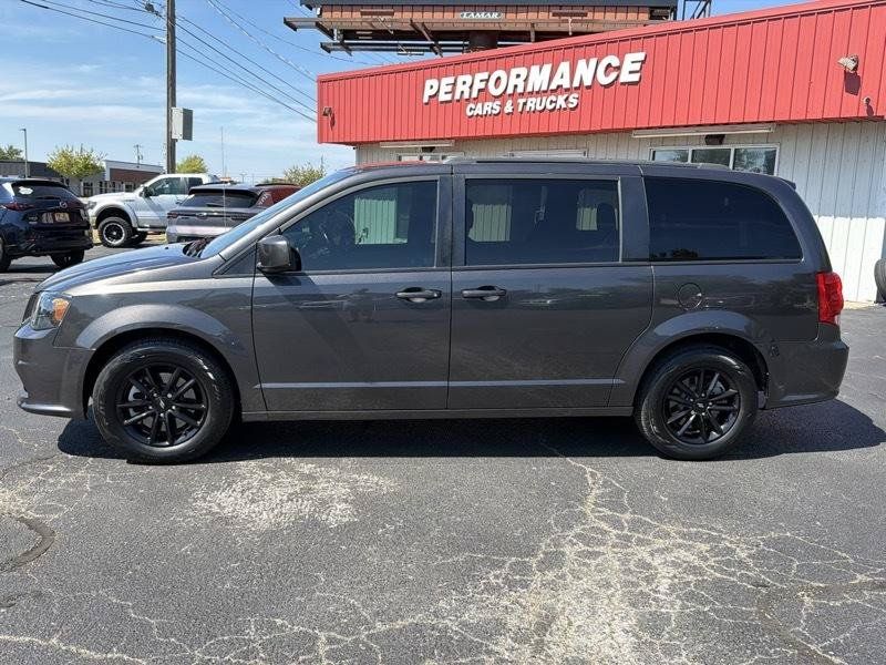Used 2020 Dodge Grand Caravan SE FWD image 13