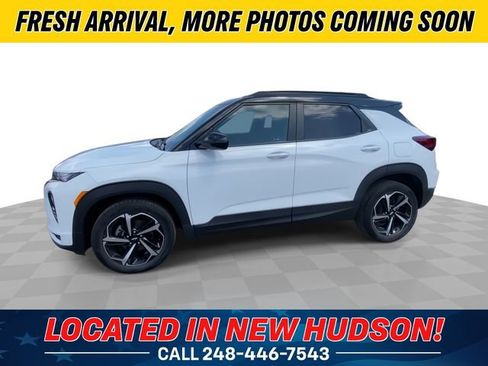 Used 2021 Chevrolet TrailBlazer RS w/ Sun and Liftgate Package AWD/4WD image 7