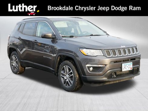 Used 2020 Jeep Compass Latitude image 1