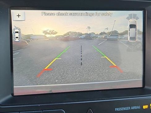 Used 2018 Ford Explorer Limited w/ Equipment Group 301A FWD image 13