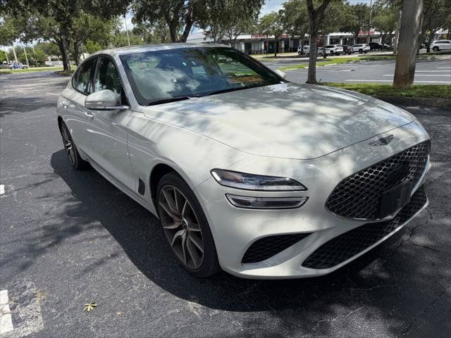 Used 2025 Genesis G70 2.5T RWD image 9