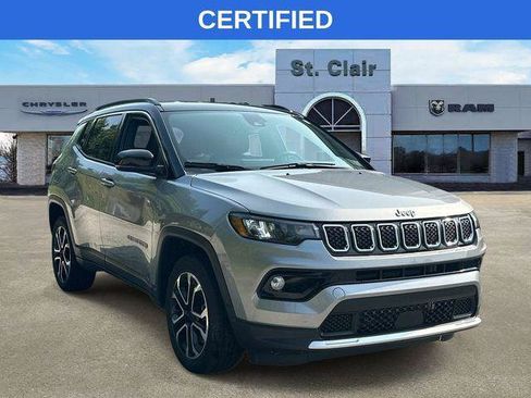 Certified 2023 Jeep Compass Limited AWD/4WD image 1