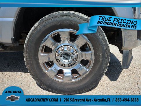 Used 2023 Ford F250 Lariat w/ Lariat Ultimate Package AWD/4WD image 11