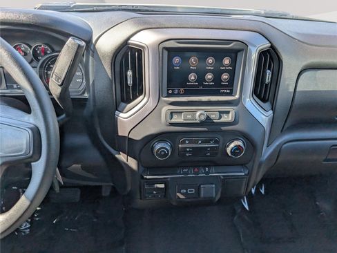Used 2023 Chevrolet Silverado 2500 Custom w/ Custom Convenience Package AWD/4WD image 17
