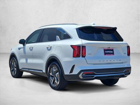 Used 2022 Kia Sorento S AWD/4WD image 6