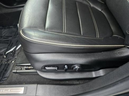 Used 2020 GMC Acadia Denali image 22