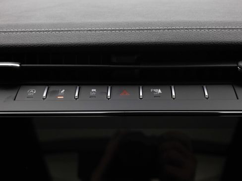 New 2026 Jeep Grand Cherokee Limited Reserve image 27