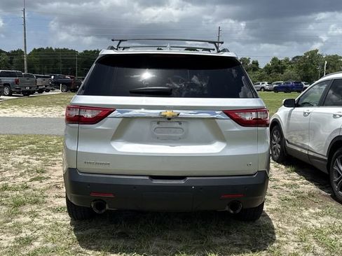 Used 2019 Chevrolet Traverse LT FWD image 8