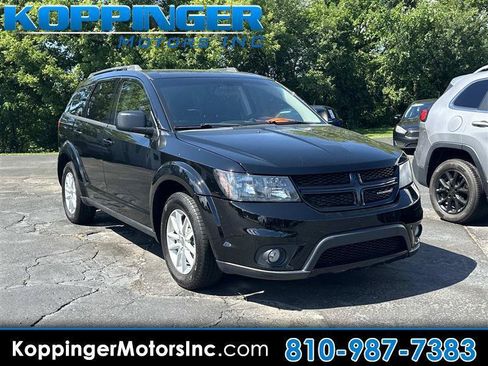 Used 2017 Dodge Journey SE FWD image 1