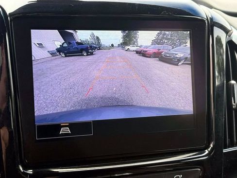 Used 2024 Chevrolet Traverse LT AWD/4WD image 29
