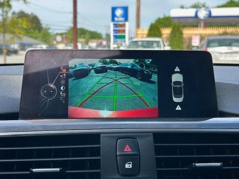 Used 2016 BMW M4 Convertible RWD image 28