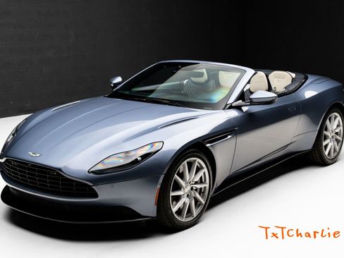 Used 2021 Aston Martin DB11 Volante RWD image 1