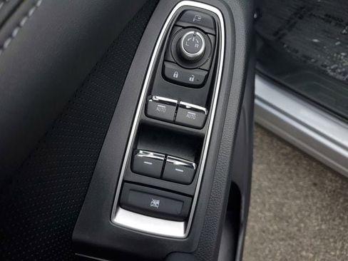 Certified 2025 Subaru Ascent Touring image 24